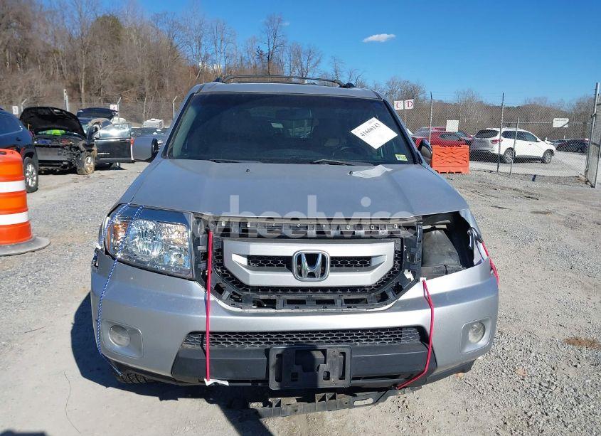 Photo 12 of 2011 Honda Pilot EX-L (VIN 5FNYF4H69BB072076)