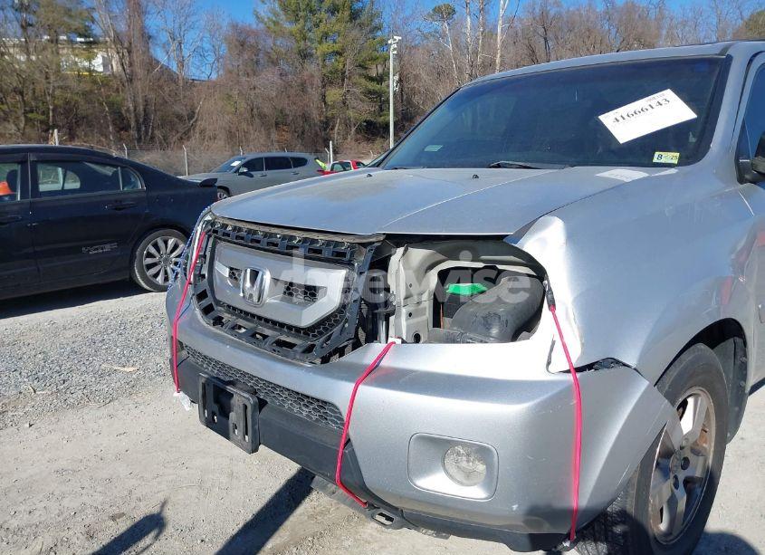 Photo 6 of 2011 Honda Pilot EX-L (VIN 5FNYF4H69BB072076)