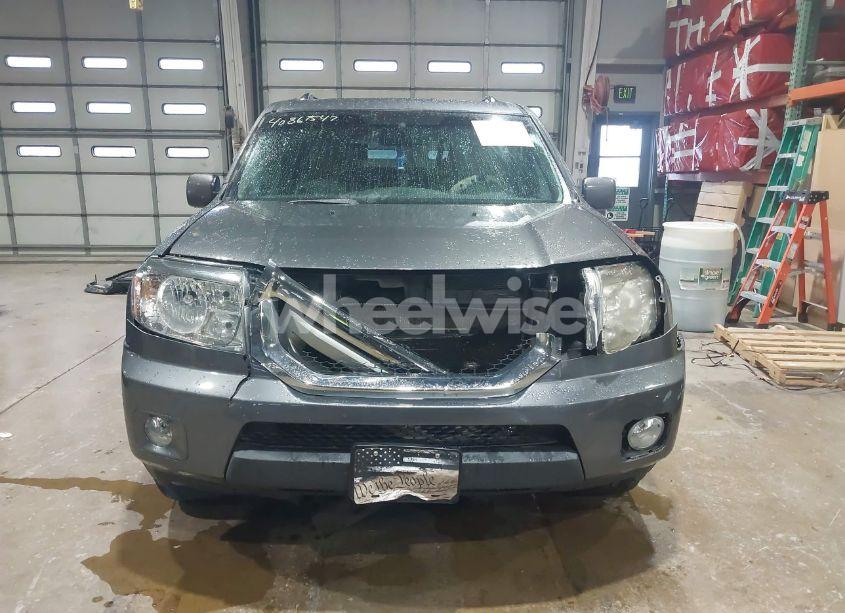 Photo 13 of 2011 Honda Pilot EX-L (VIN 5FNYF4H69BB081179)