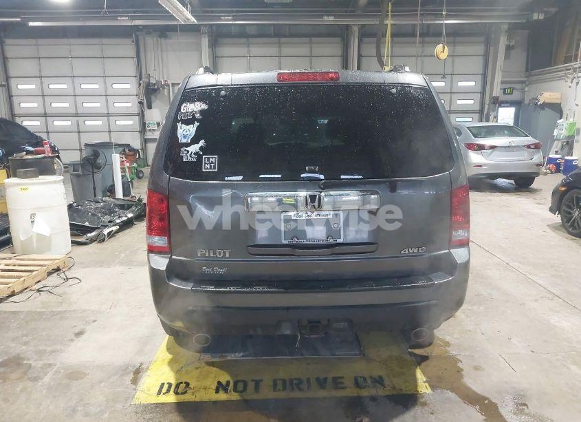 Photo 17 of 2011 Honda Pilot EX-L (VIN 5FNYF4H69BB081179)