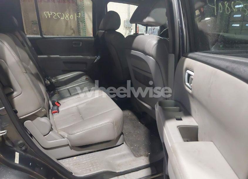 Photo 8 of 2011 Honda Pilot EX-L (VIN 5FNYF4H69BB081179)