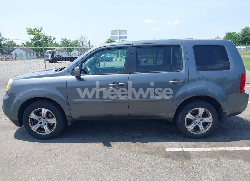 Photo 14 of 2012 Honda Pilot EX-L (VIN 5FNYF4H6XCB003110)