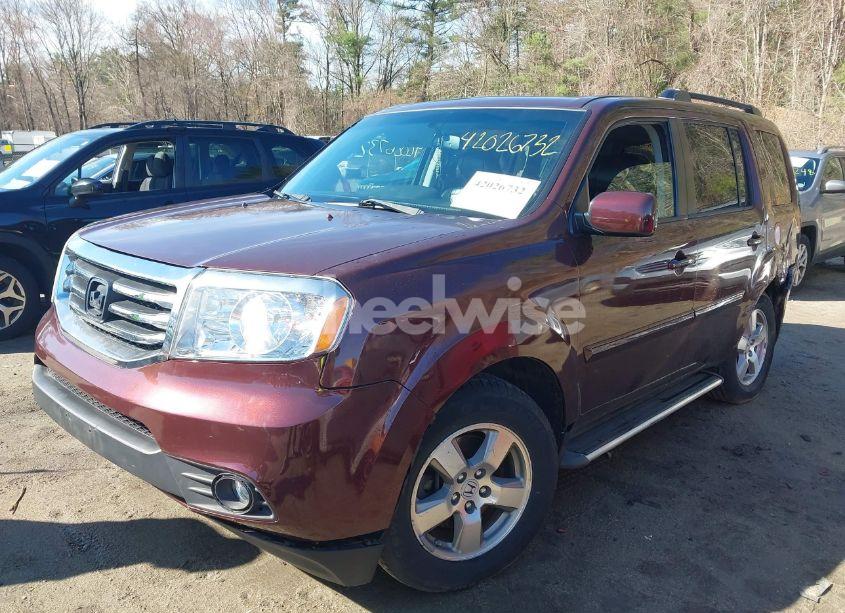 Photo 2 of 2011 Honda Pilot EX-L (VIN 5FNYF4H70BB038097)