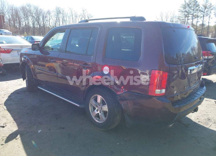 Photo 3 of 2011 Honda Pilot EX-L (VIN 5FNYF4H70BB038097)