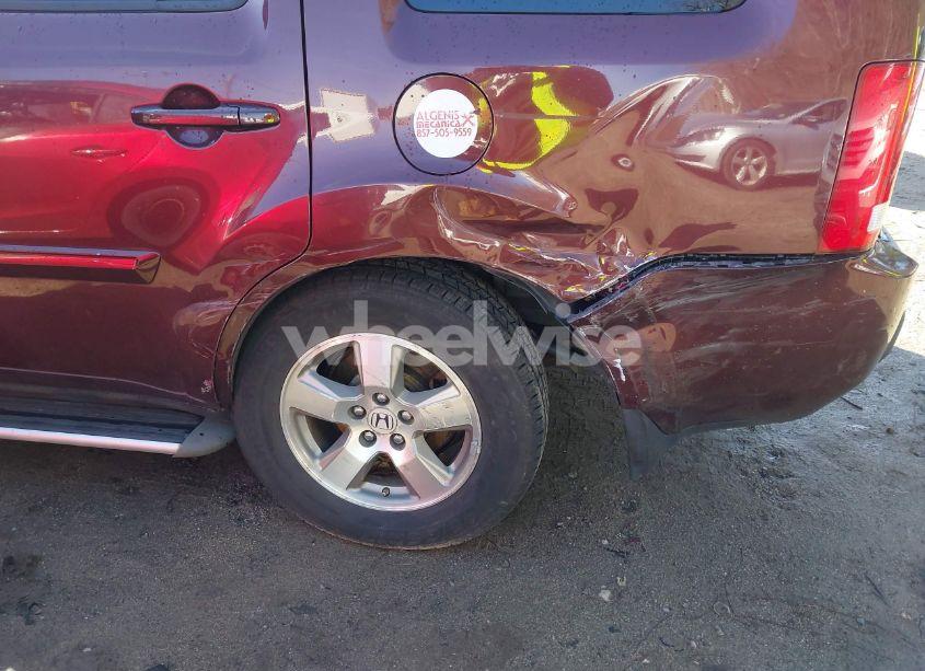 Photo 6 of 2011 Honda Pilot EX-L (VIN 5FNYF4H70BB038097)