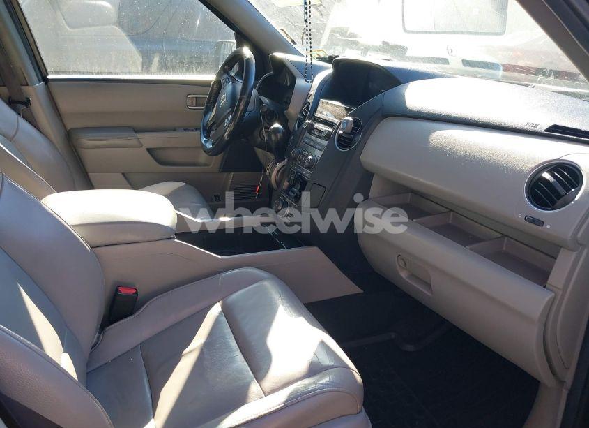 Photo 5 of 2012 Honda Pilot EX-L (VIN 5FNYF4H70CB047738)