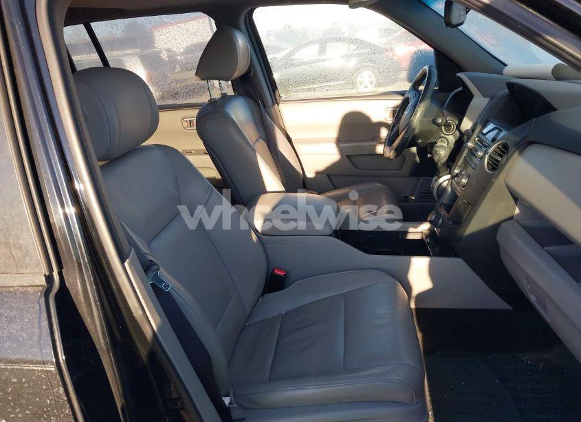 Photo 5 of 2014 Honda Pilot EX-L (VIN 5FNYF4H70EB002480)