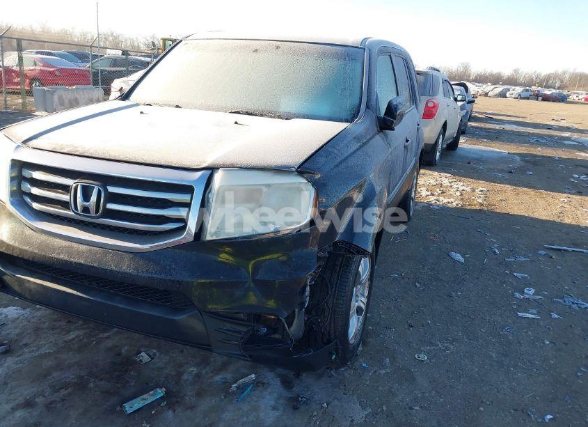 Photo 6 of 2014 Honda Pilot EX-L (VIN 5FNYF4H70EB002480)