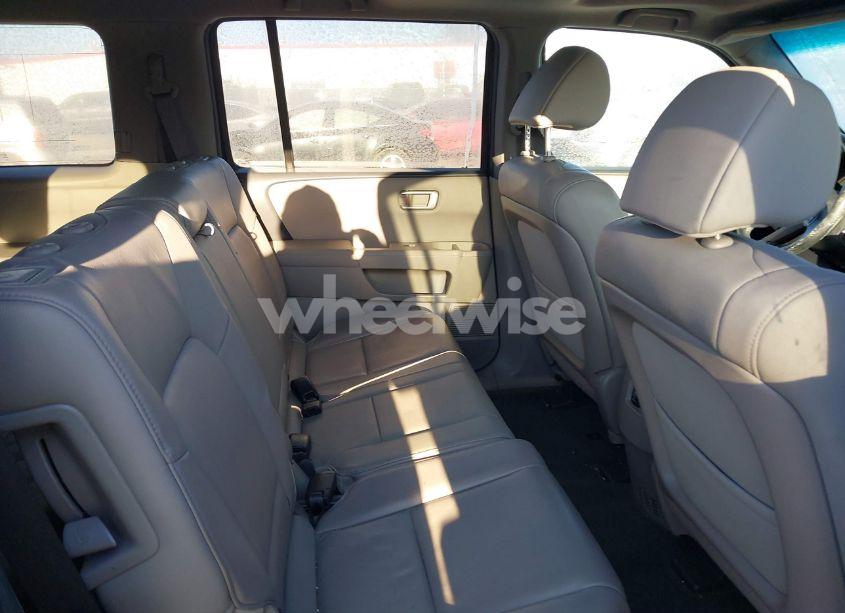 Photo 8 of 2014 Honda Pilot EX-L (VIN 5FNYF4H70EB002480)