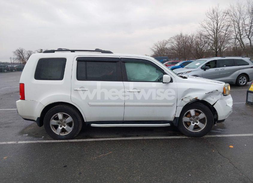 Photo 13 of 2011 Honda Pilot EX-L (VIN 5FNYF4H71BB084862)