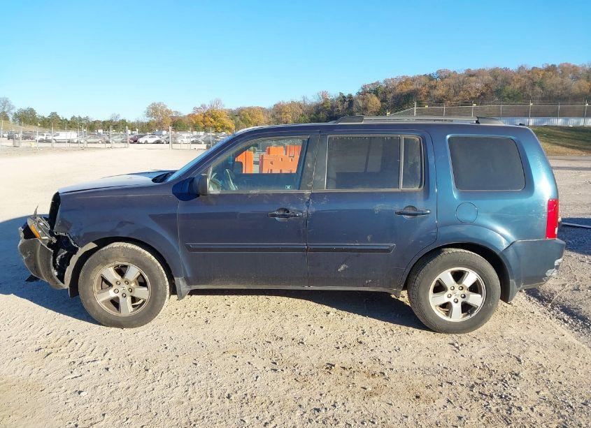 Photo 14 of 2011 Honda Pilot EX-L (VIN 5FNYF4H71BB090581)