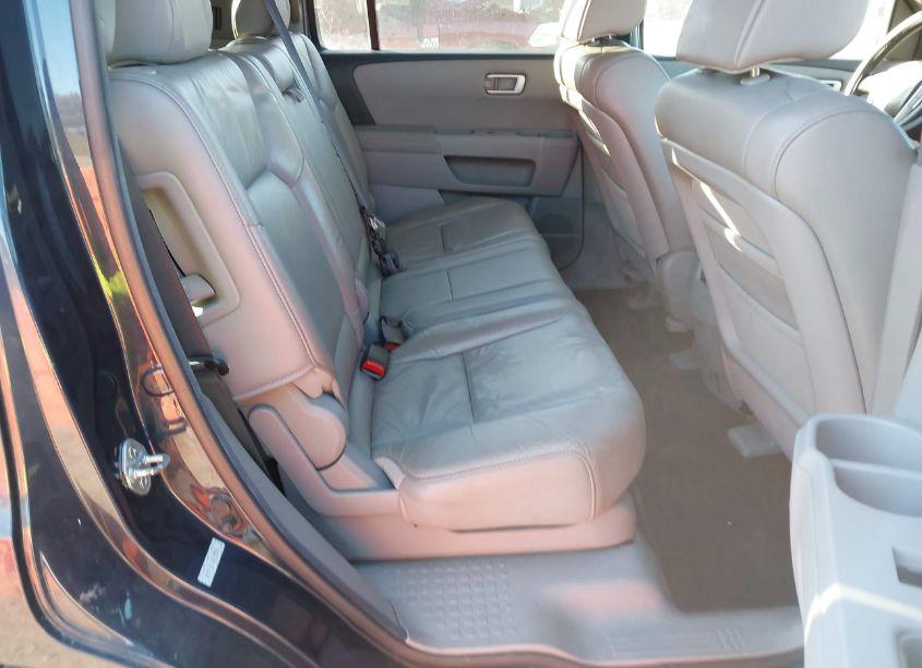 Photo 8 of 2011 Honda Pilot EX-L (VIN 5FNYF4H71BB090581)