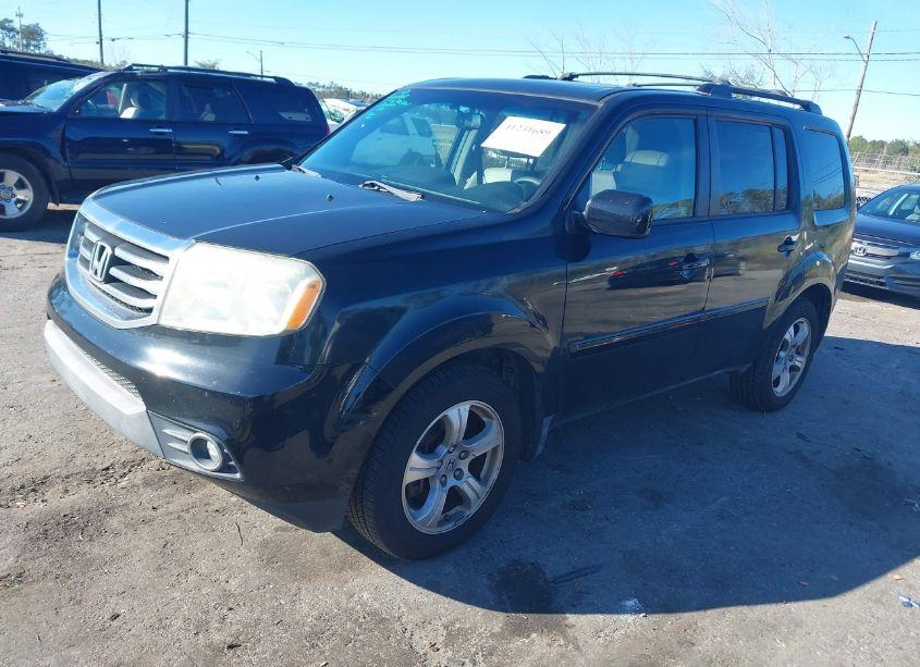 Photo 2 of 2012 Honda Pilot EX-L (VIN 5FNYF4H71CB017759)