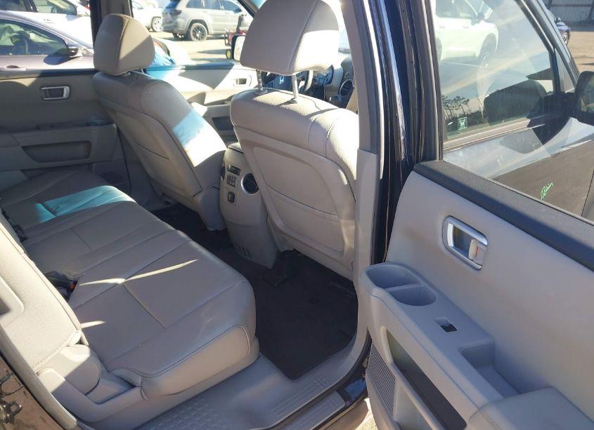 Photo 8 of 2012 Honda Pilot EX-L (VIN 5FNYF4H71CB017759)