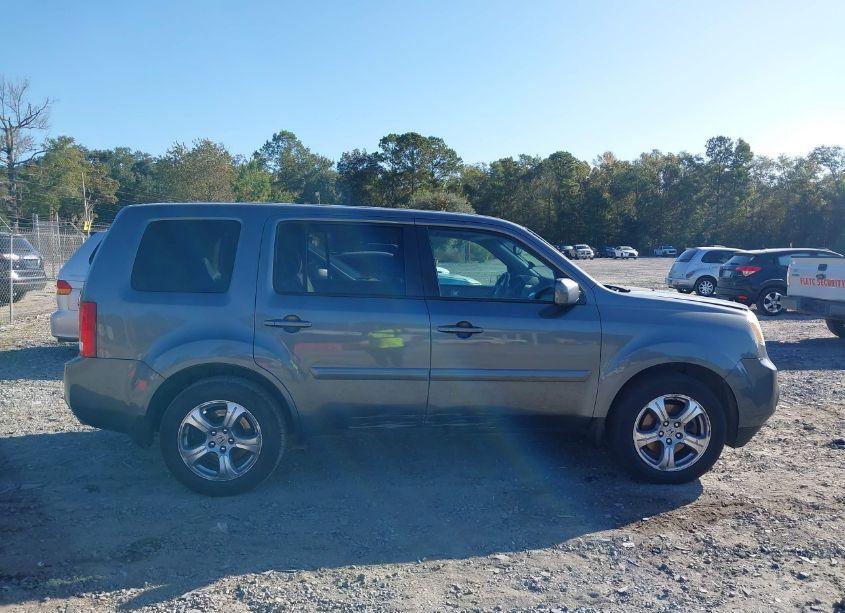 Photo 13 of 2012 Honda Pilot EX-L (VIN 5FNYF4H71CB044847)