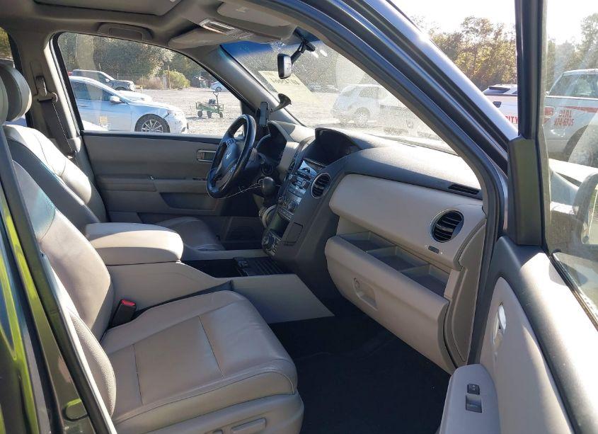 Photo 5 of 2012 Honda Pilot EX-L (VIN 5FNYF4H71CB044847)