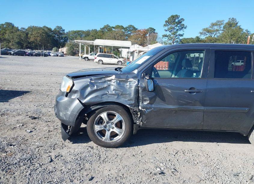 Photo 6 of 2012 Honda Pilot EX-L (VIN 5FNYF4H71CB044847)