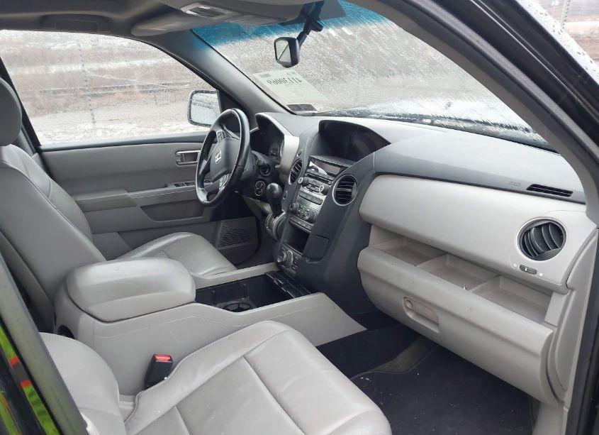 Photo 5 of 2014 Honda Pilot EX-L (VIN 5FNYF4H71EB021748)