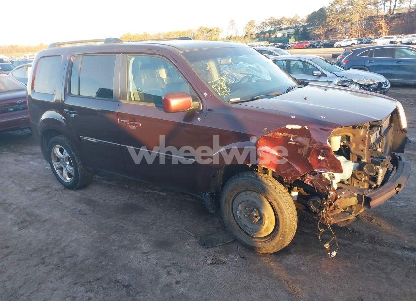 2015 Honda Pilot EX-L (VIN 5FNYF4H71FB017880) main photo