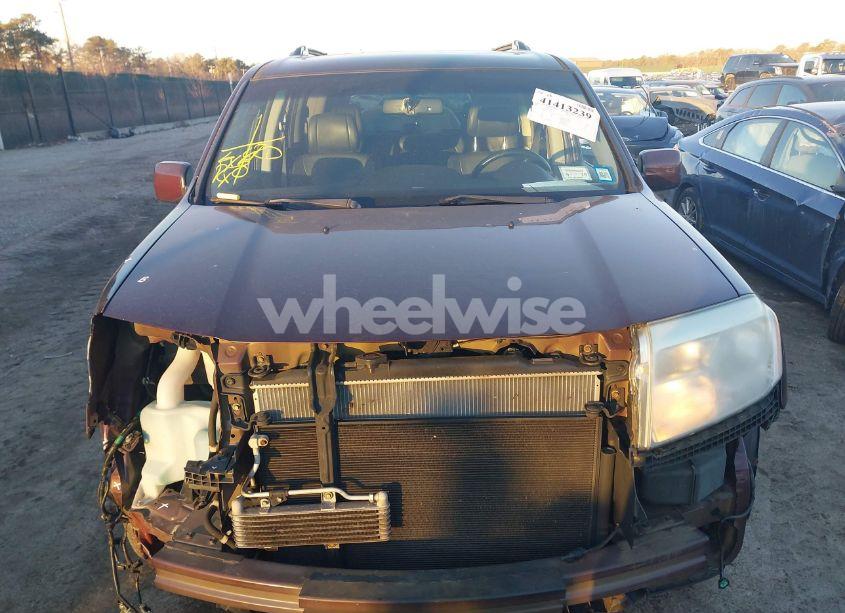 Photo 12 of 2015 Honda Pilot EX-L (VIN 5FNYF4H71FB017880)