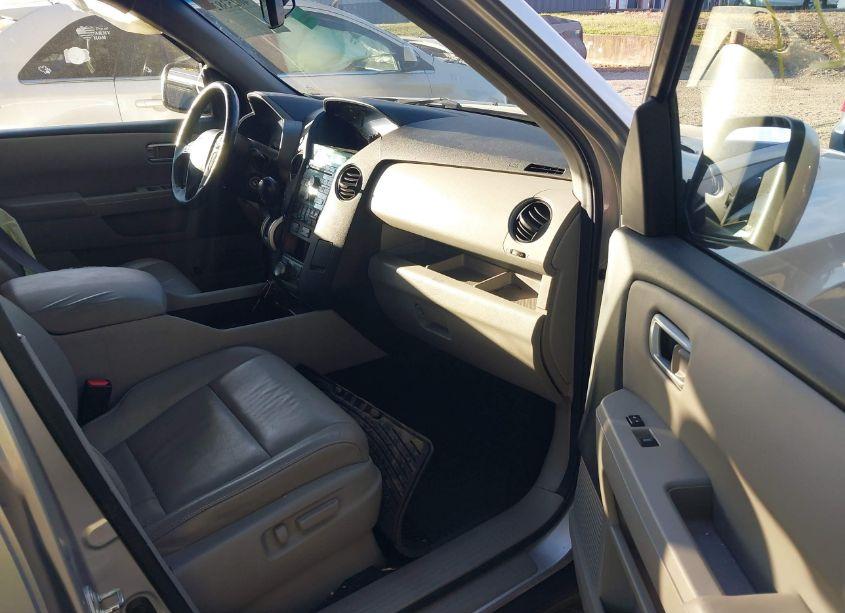 Photo 5 of 2011 Honda Pilot EX-L (VIN 5FNYF4H73BB057873)