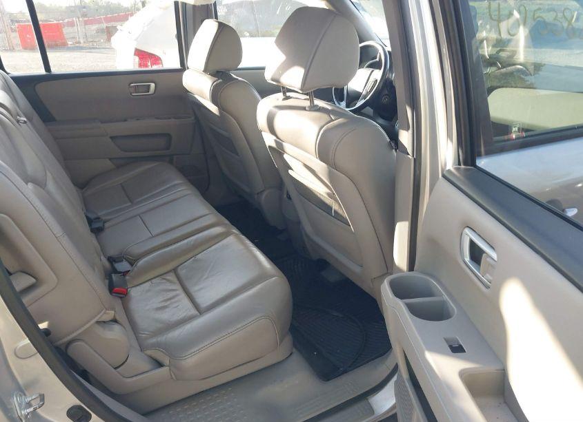 Photo 8 of 2011 Honda Pilot EX-L (VIN 5FNYF4H73BB057873)