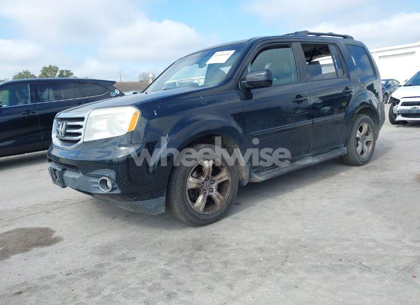 Photo 2 of 2012 Honda Pilot EX-L (VIN 5FNYF4H73CB007170)