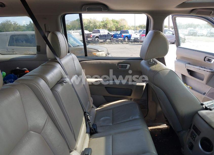 Photo 8 of 2012 Honda Pilot EX-L (VIN 5FNYF4H73CB007170)
