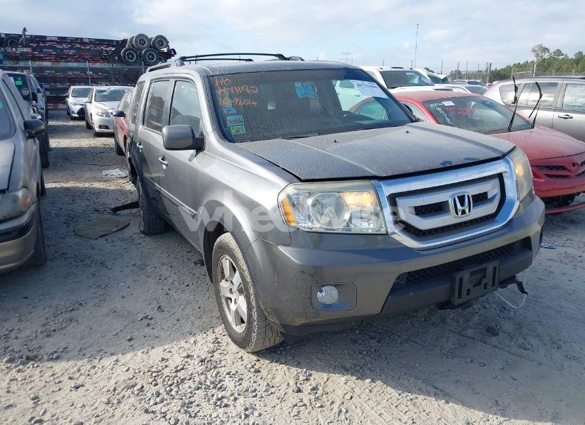 2011 Honda Pilot EX-L (VIN 5FNYF4H75BB018539) main photo