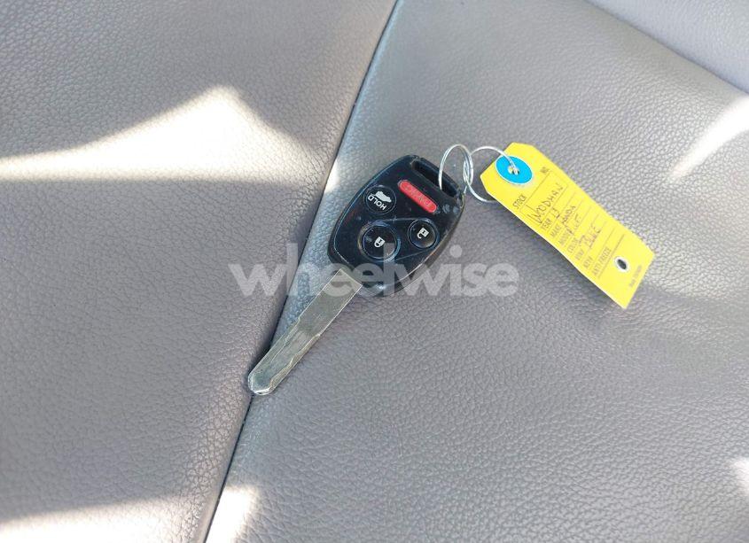 Photo 11 of 2013 Honda Pilot EX-L (VIN 5FNYF4H75DB063094)