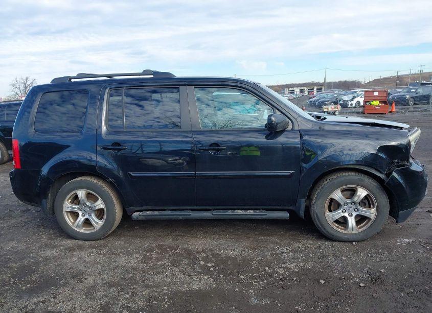 Photo 13 of 2014 Honda Pilot EX-L (VIN 5FNYF4H75EB007593)