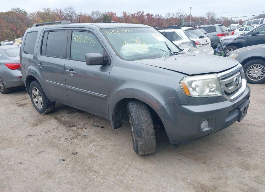 2011 Honda Pilot EX-L (VIN 5FNYF4H76BB023779) main photo