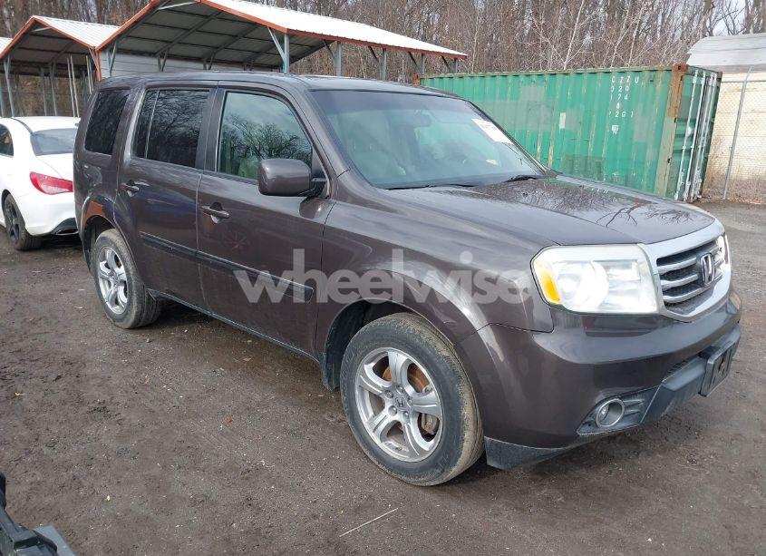 2013 Honda Pilot EX-L (VIN 5FNYF4H76DB016821) main photo