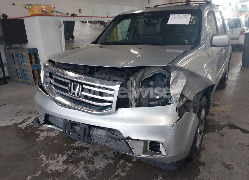 Photo 6 of 2013 Honda Pilot EX-L (VIN 5FNYF4H76DB067204)