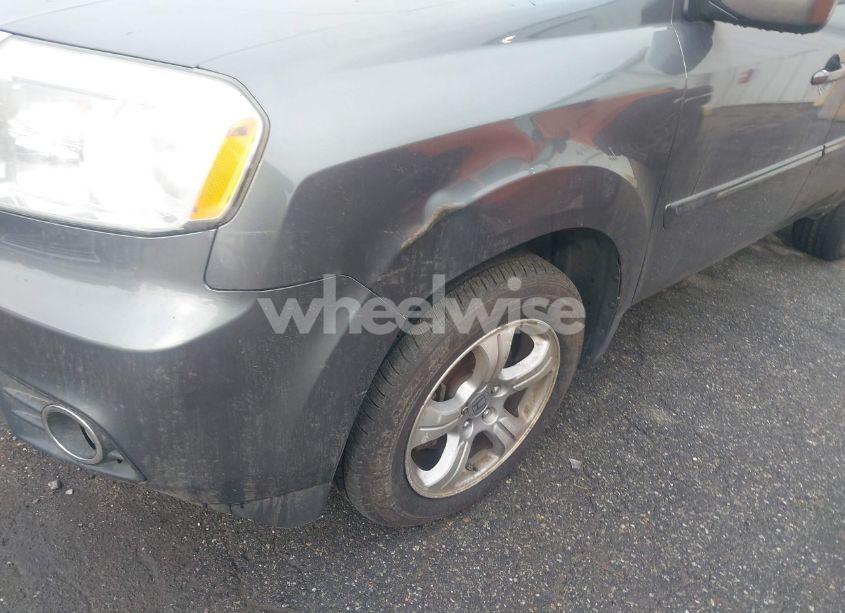 Photo 6 of 2012 Honda Pilot EX-L (VIN 5FNYF4H77CB011299)