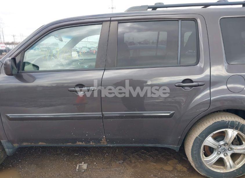 Photo 14 of 2012 Honda Pilot EX-L (VIN 5FNYF4H77CB015563)