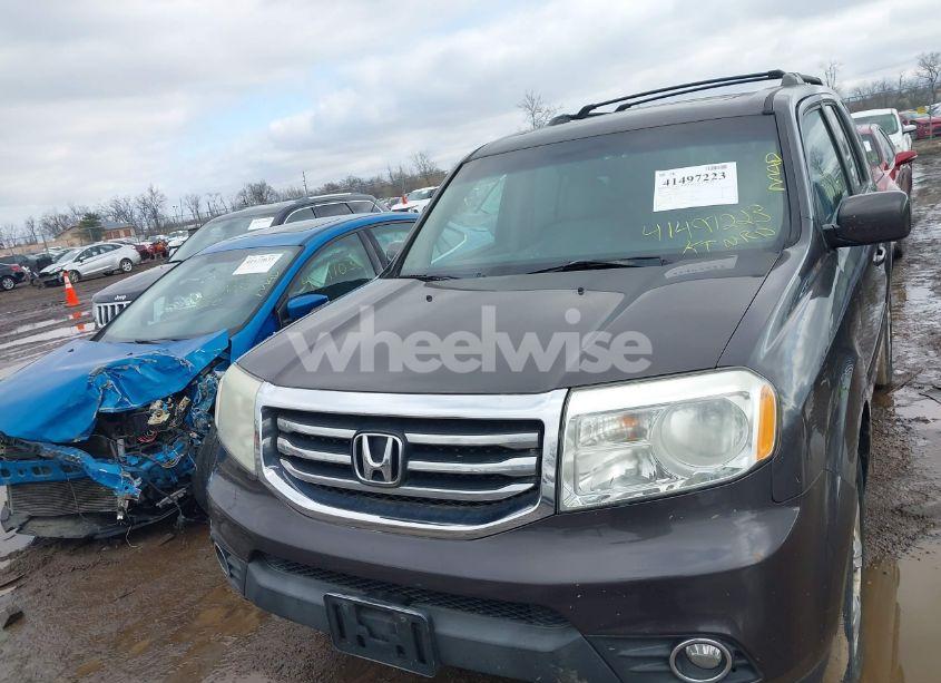 Photo 6 of 2012 Honda Pilot EX-L (VIN 5FNYF4H77CB015563)