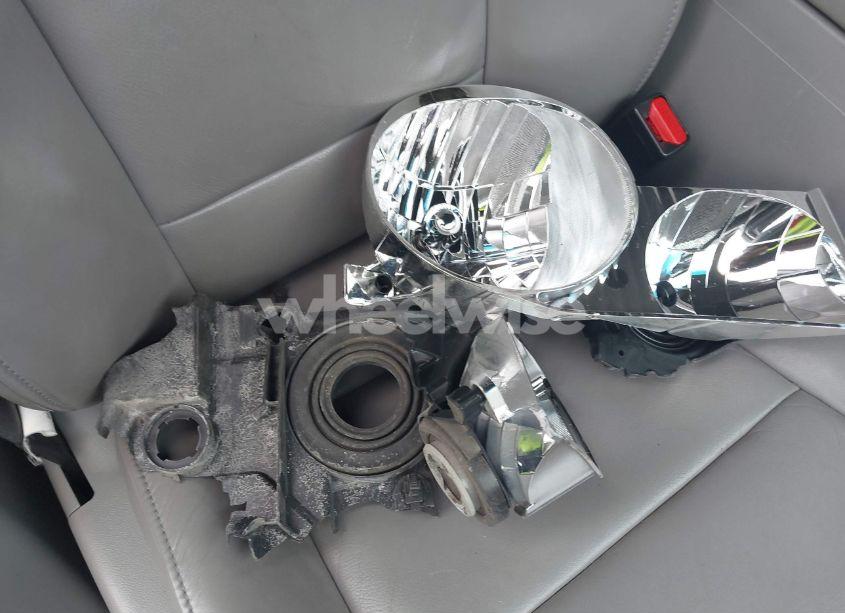 Photo 12 of 2011 Honda Pilot EX-L (VIN 5FNYF4H78BB086107)