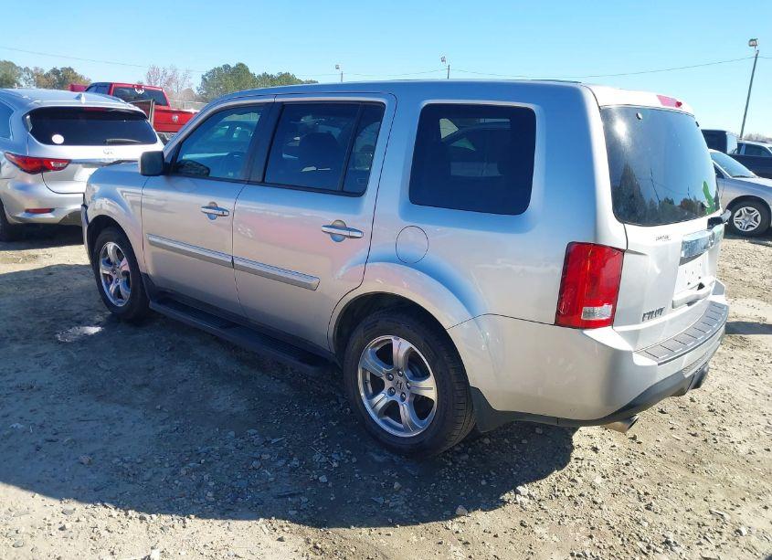 Photo 3 of 2013 Honda Pilot EX-L (VIN 5FNYF4H78DB027870)