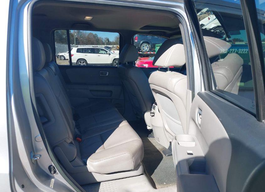 Photo 8 of 2013 Honda Pilot EX-L (VIN 5FNYF4H78DB027870)