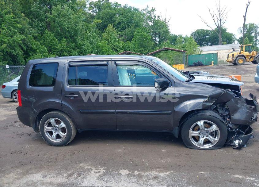Photo 13 of 2012 Honda Pilot EX-L (VIN 5FNYF4H79CB026760)