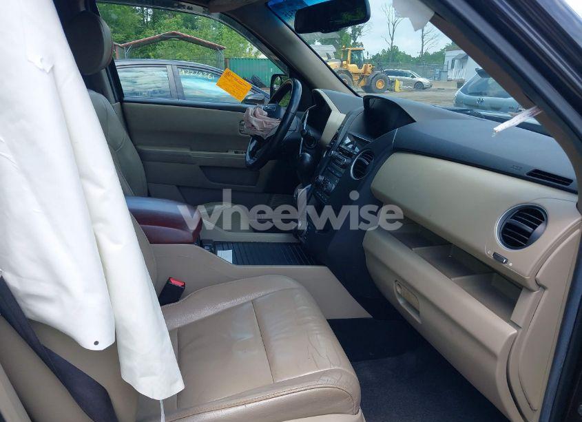 Photo 5 of 2012 Honda Pilot EX-L (VIN 5FNYF4H79CB026760)