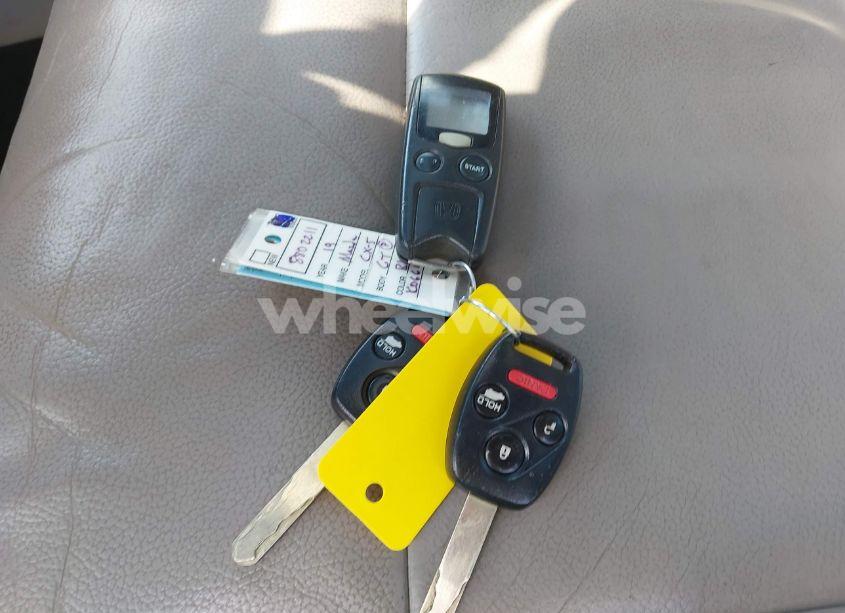 Photo 11 of 2012 Honda Pilot EX-L (VIN 5FNYF4H79CB064960)