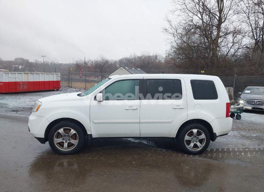 Photo 14 of 2014 Honda Pilot EX-L (VIN 5FNYF4H79EB024798)