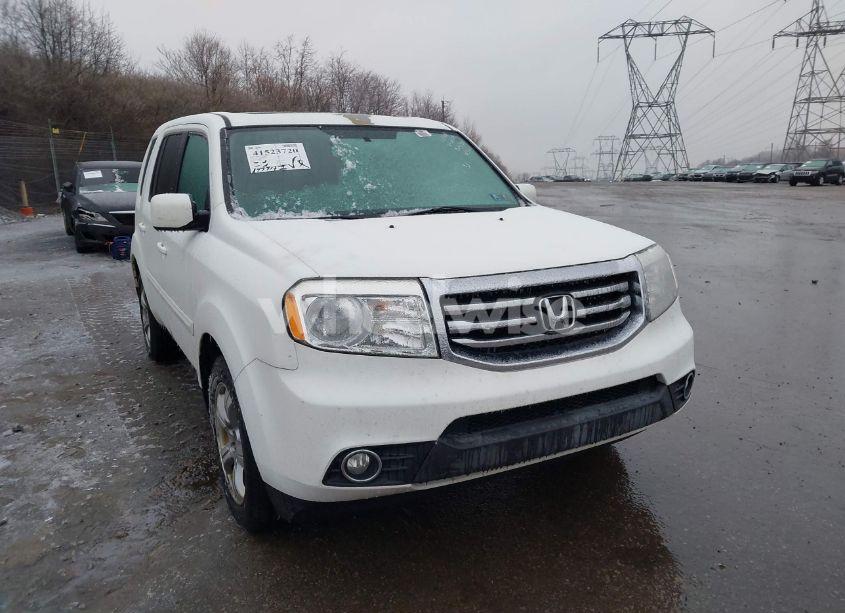 Photo 6 of 2014 Honda Pilot EX-L (VIN 5FNYF4H79EB024798)