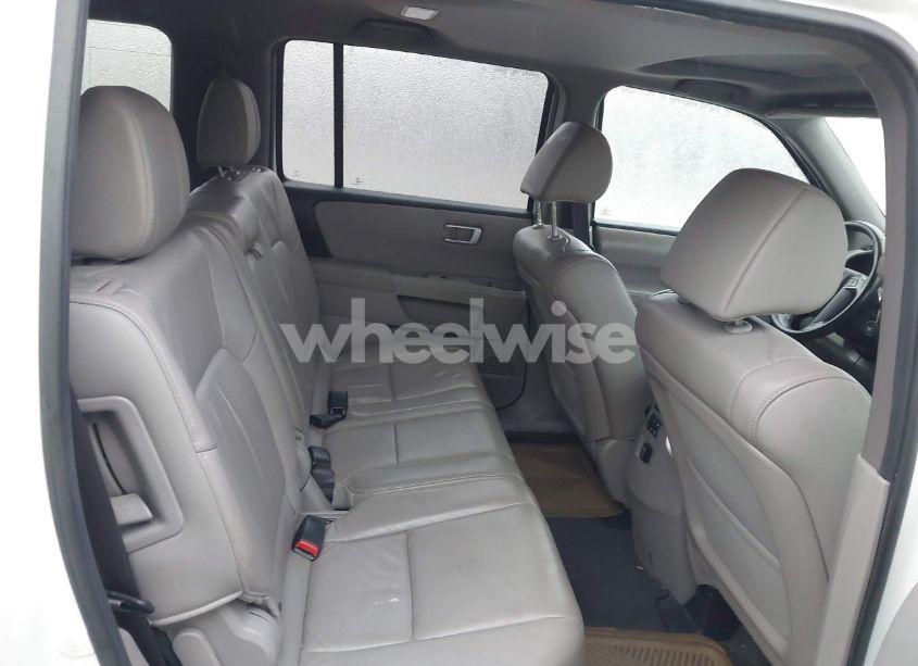 Photo 8 of 2014 Honda Pilot EX-L (VIN 5FNYF4H79EB024798)