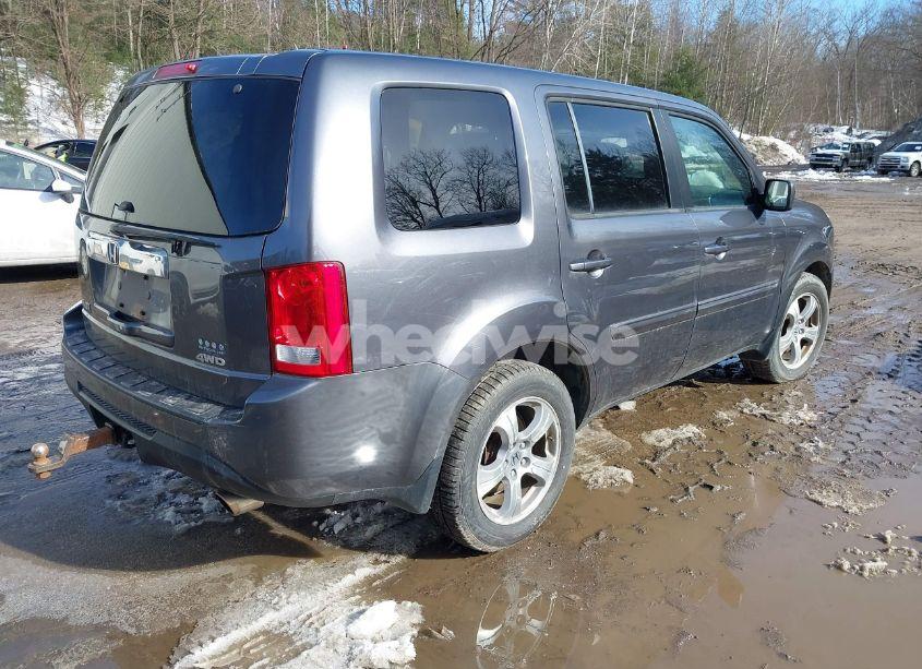 Photo 4 of 2015 Honda Pilot EX-L (VIN 5FNYF4H79FB043787)