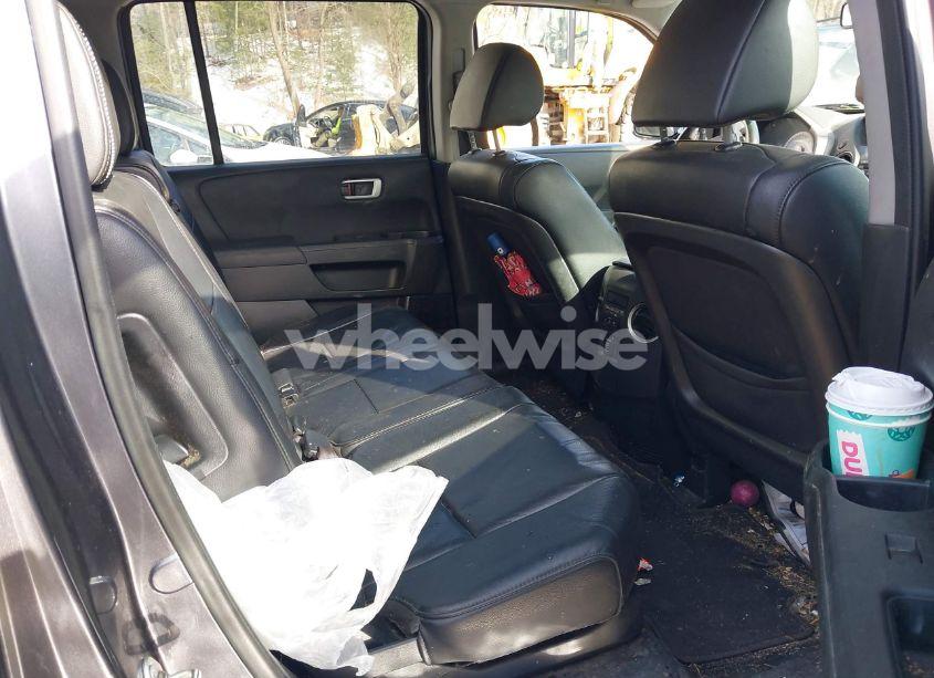 Photo 8 of 2015 Honda Pilot EX-L (VIN 5FNYF4H79FB043787)