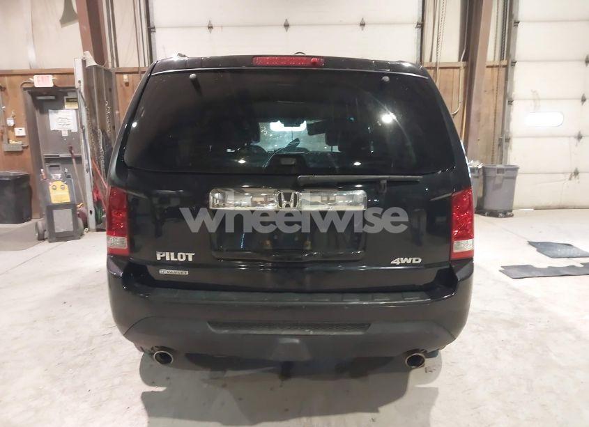 Photo 16 of 2015 Honda Pilot EX-L (VIN 5FNYF4H79FB068947)