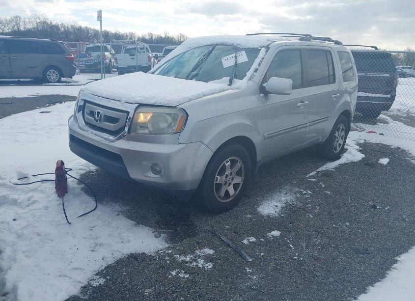 Photo 2 of 2010 Honda Pilot TOURING (VIN 5FNYF4H84AB023142)